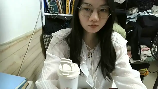 Snapshot of xiaoxiaowan11 chatting on April 1, 2026, 12:06 pm xiaoxiaowan11 online show from April 1, 2026, 12:06 pm