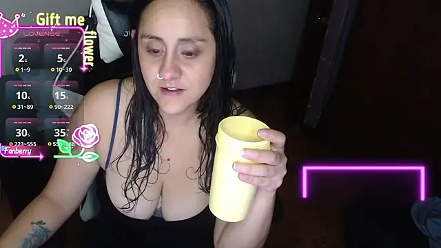 Snapshot of MeliisaRobers chatting on March 1, 2026, 10:59 am MeliisaRobers online show from March 1, 2026, 10:59 am