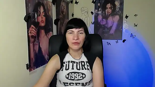 Snapshot of Rosalinda_ro chatting on May 21, 2026, 5:05 am Rosalinda ro online show from May 21, 2026, 5:05 am