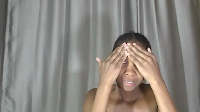 PussyFarrie online show from April 13, 2026, 11:03 am