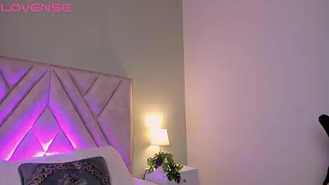 Snapshot of Axel_Creed chatting on February 27, 2026, 2:39 pm Axel Creed online show from February 27, 2026, 2:39 pm