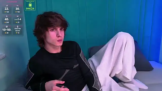 HoogWilder online show from March 26, 2026, 8:18 pm