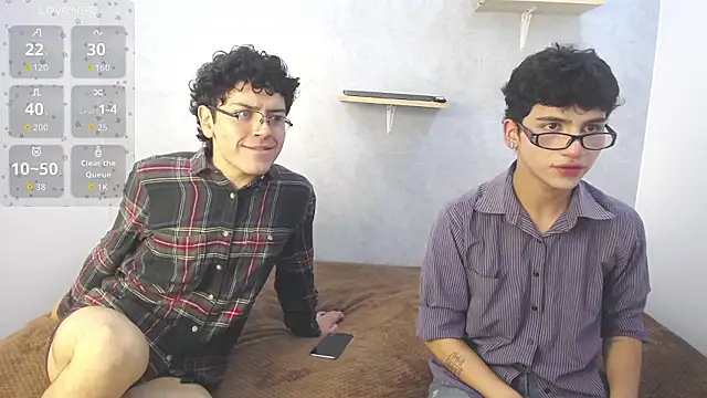 Snapshot of Eliotkinky chatting on February 10, 2026, 2:05 pm Eliotkinky online show from February 10, 2026, 2:05 pm