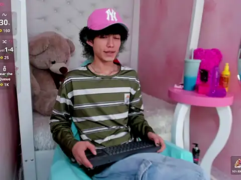 thanier 18 online show from February 17, 2026, 8:06 pm