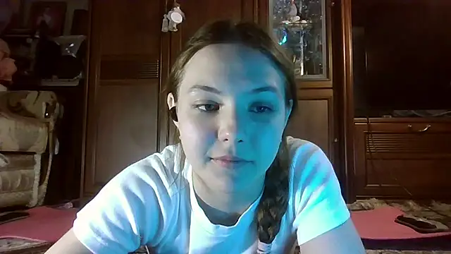 Snapshot of YuniNeko chatting on February 21, 2026, 7:16 pm YuniNeko online show from February 21, 2026, 7:16 pm