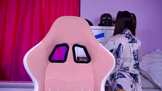 MistyReeds online show from February 22, 2026, 6:16 am