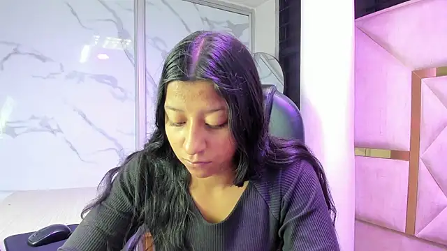 Vaneline2 online show from April 1, 2026, 2:36 pm