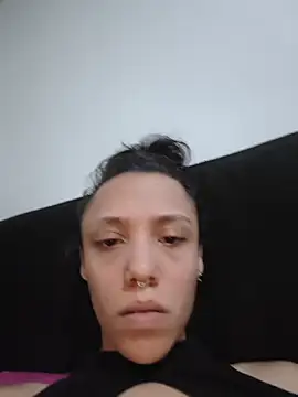 CharlotteKravizz online show from February 22, 2026, 8:10 pm