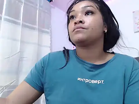 latin riahnna jp online show from February 9, 2026, 3:48 am