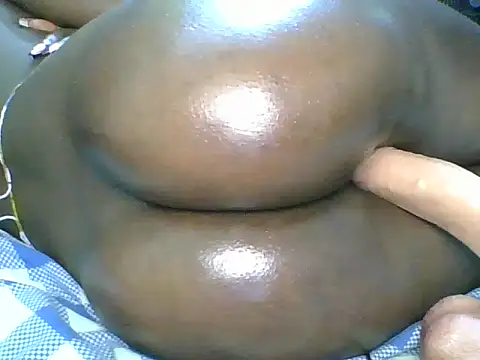 Midnight doll online show from February 21, 2026, 8:27 am