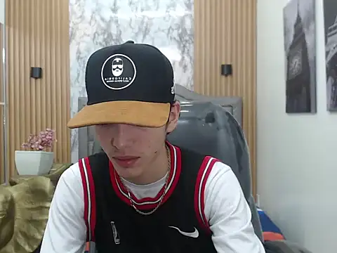 Snapshot of Asher_costa chatting on February 6, 2026, 7:10 pm Asher costa online show from February 6, 2026, 7:10 pm