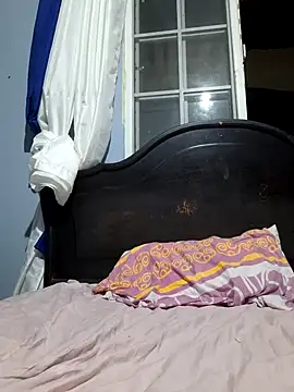 LuzSantoDeEmmanuel online show from March 24, 2026, 1:16 am