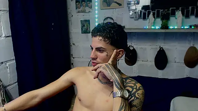 paul-mendezx online show from February 9, 2026, 9:13 pm