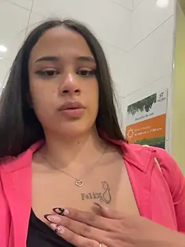 Snapshot of BabyKathy chatting on February 19, 2026, 7:11 pm BabyKathy online show from February 19, 2026, 7:11 pm