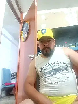 Snapshot of Thedarknight1 chatting on March 1, 2026, 9:15 pm Thedarknight1 online show from March 1, 2026, 9:15 pm