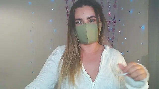 Avelina1 online show from May 26, 2026, 8:29 pm