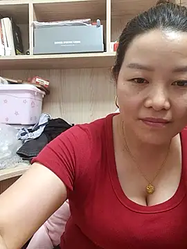 Jennie dogy online show from June 3, 2026, 1:56 pm