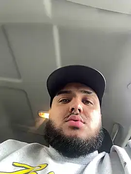 Snapshot of jose_vnzla chatting on March 3, 2026, 9:22 pm jose vnzla online show from March 3, 2026, 9:22 pm