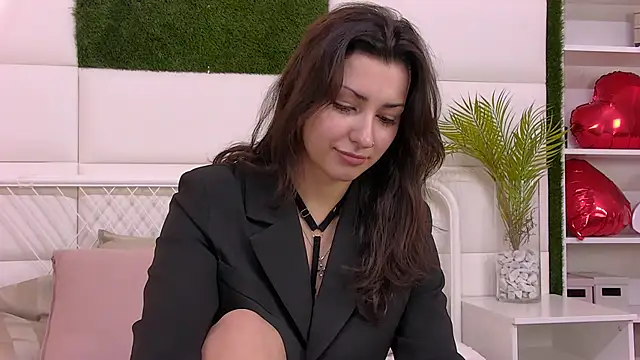 Snapshot of AngelaCox chatting on February 18, 2026, 7:17 am AngelaCox online show from February 18, 2026, 7:17 am