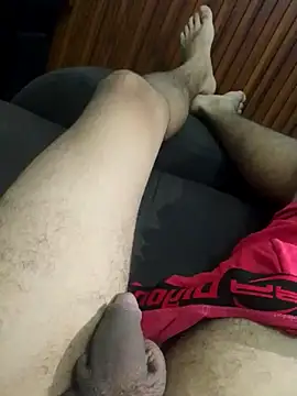 Andres sant  online show from April 5, 2026, 8:37 pm