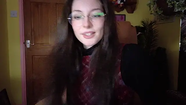 Snapshot of meesey chatting on February 16, 2026, 4:05 pm meesey online show from February 16, 2026, 4:05 pm