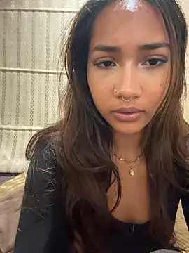 Snapshot of lyla_luv chatting on June 15, 2026, 3:55 pm lyla luv online show from June 15, 2026, 3:55 pm