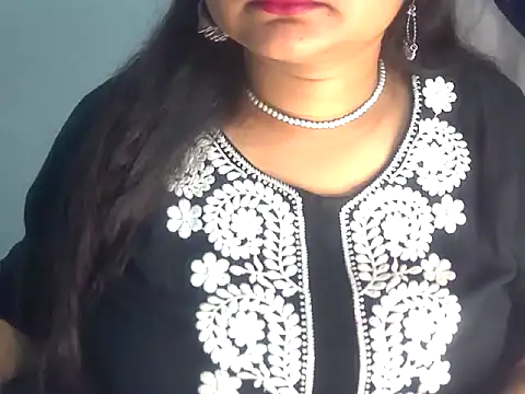 Snapshot of Saniya_K2 chatting on February 16, 2026, 4:16 pm Saniya K2 online show from February 16, 2026, 4:16 pm