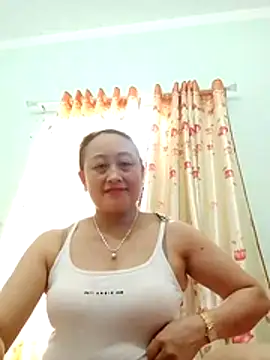 Jolie sexy online show from March 23, 2026, 8:14 am