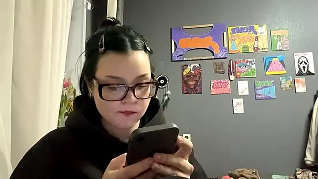 AngelLune online show from March 8, 2026, 6:00 pm