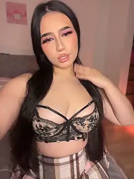 Sofiia Vegaa online show from May 17, 2026, 1:27 am
