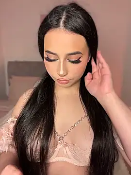 Sofiia Vegaa online show from May 15, 2026, 1:25 am