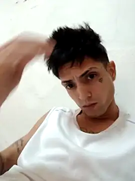 CubanoxxxSex online show from February 9, 2026, 8:40 pm