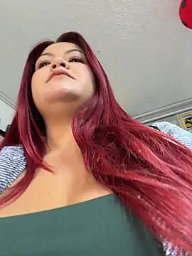 Lia-Moon77 online show from July 15, 2026, 3:52 pm