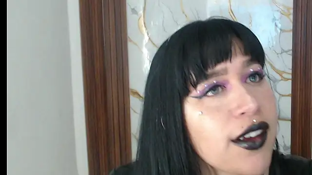 valen ros online show from April 12, 2026, 10:29 am