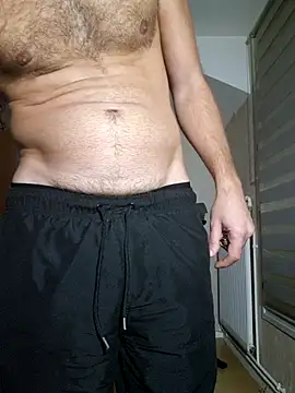 Snapshot of BERGHAIMBOY0 chatting on February 8, 2026, 6:49 pm BERGHAIMBOY0 online show from February 8, 2026, 6:49 pm