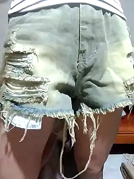 DoliceGirl2k online show from April 7, 2026, 11:12 am