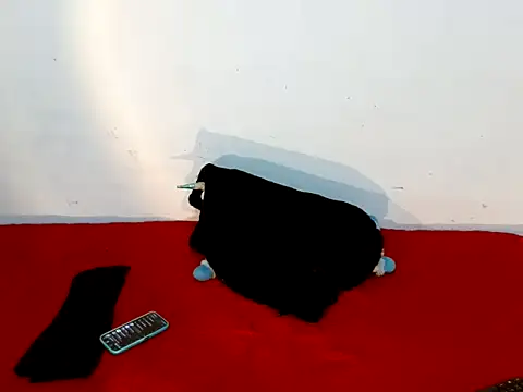 Snapshot of scarletfox__3 chatting on February 23, 2026, 1:18 am scarletfox 3 online show from February 23, 2026, 1:18 am