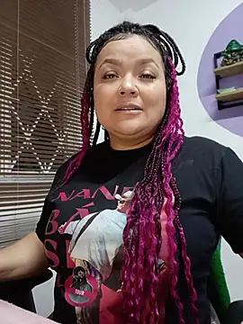 Snapshot of SweettSin chatting on May 29, 2026, 5:02 am SweettSin online show from May 29, 2026, 5:02 am