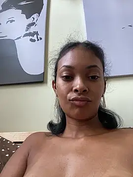 Snapshot of chantal_ohpreto chatting on June 4, 2026, 8:41 am chantal ohpreto online show from June 4, 2026, 8:41 am