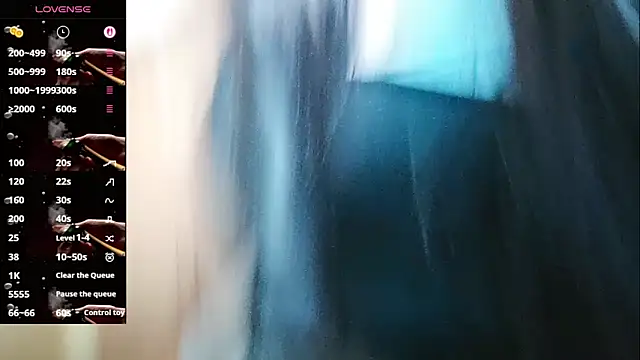 vivi523 online show from April 17, 2026, 12:13 am