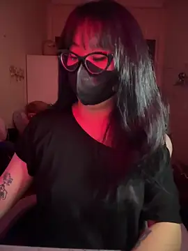 HaleyKin online show from March 26, 2026, 12:58 pm