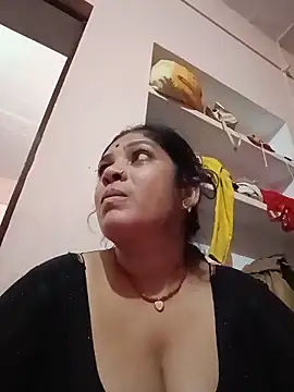 Snapshot of Horney_Bhabhi chatting on May 28, 2026, 5:19 pm Horney Bhabhi online show from May 28, 2026, 5:19 pm