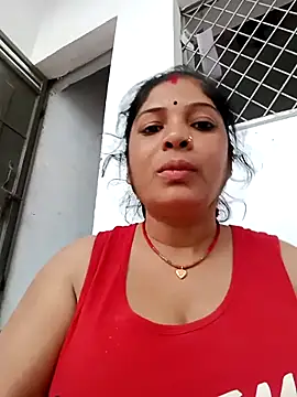 Snapshot of Horney_Bhabhi chatting on May 5, 2026, 12:19 pm Horney Bhabhi online show from May 5, 2026, 12:19 pm