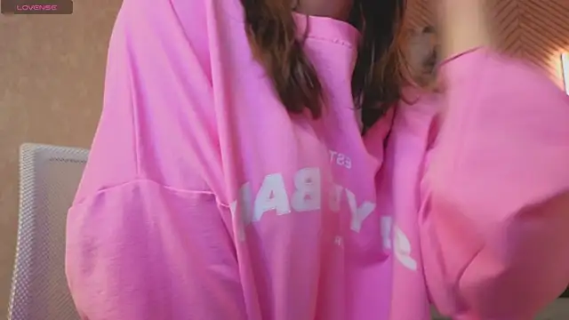  Kiki angel  online show from April 10, 2026, 1:23 am