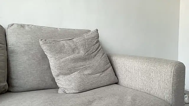 LoveeeeSabrina online show from April 13, 2026, 3:21 am