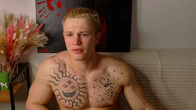 Snapshot of SterlingNoir chatting on February 19, 2026, 10:40 pm SterlingNoir online show from February 19, 2026, 10:40 pm