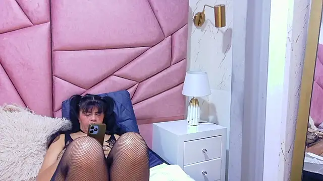 jennifer 0717 online show from March 26, 2026, 12:42 am