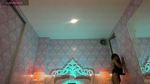 Snapshot of _AdharaSkinny chatting on February 27, 2026, 9:03 pm AdharaSkinny online show from February 27, 2026, 9:03 pm