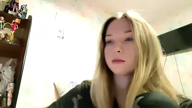 Snapshot of TiaBIanks chatting on February 17, 2026, 8:55 am TiaBIanks online show from February 17, 2026, 8:55 am