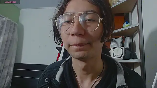 Snapshot of najimi_uwu_ chatting on February 24, 2026, 1:17 am najimi uwu online show from February 24, 2026, 1:17 am